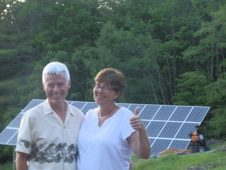 solar-panels-homes-with-couple